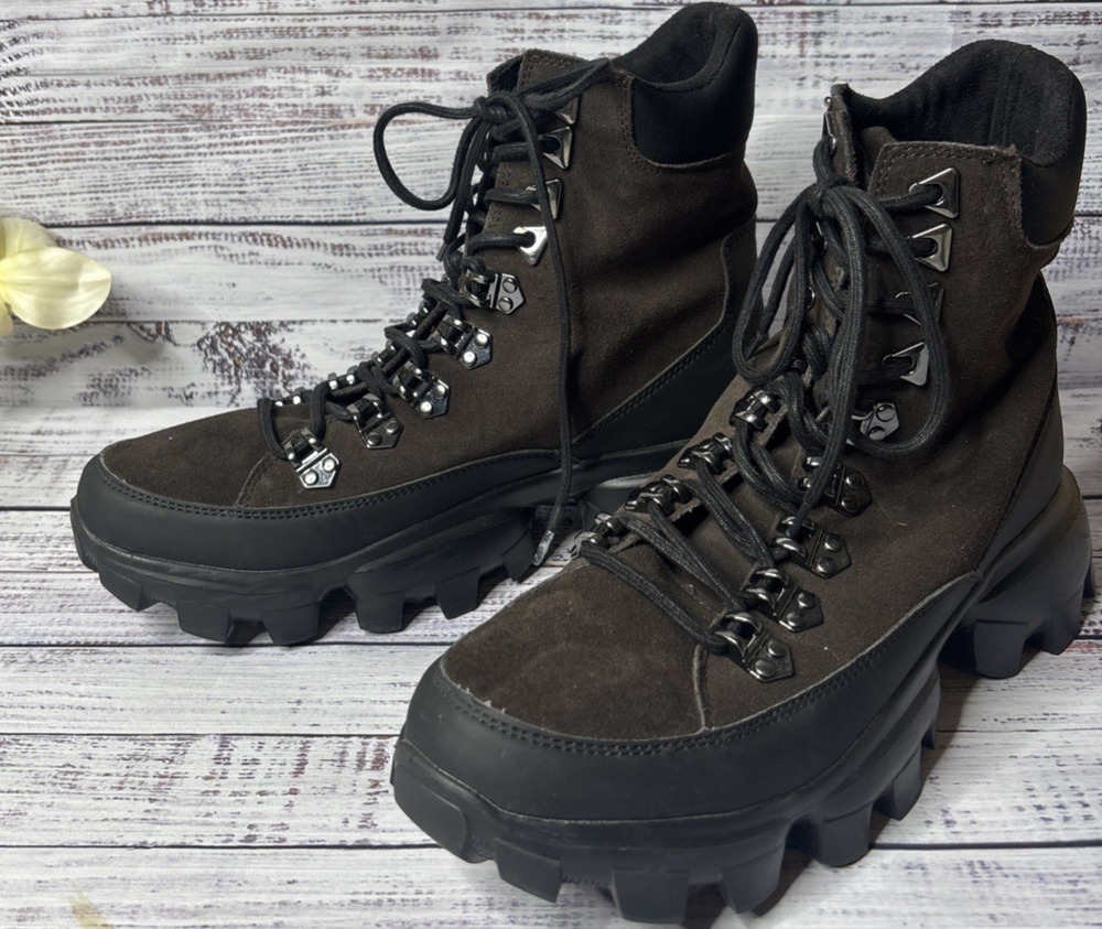 Karl Lagerfeld Paris Womens 9.5 Brown Hiking Combat Boots Chunky Lug Sole